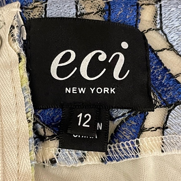 ECI Pencil Skirt with Embellished Design SZ 12 - Picture 10 of 12